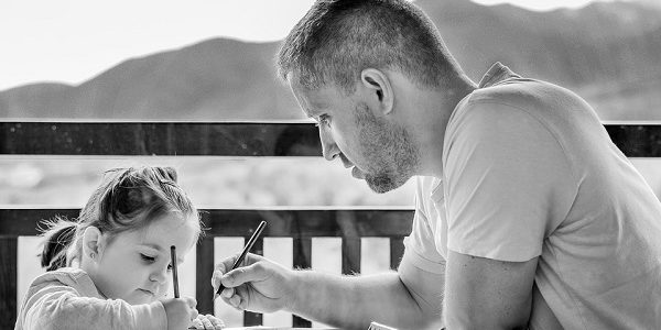 Peran Orang Tua Homeschooling, dari Eksekutor hingga Jadi Teman
